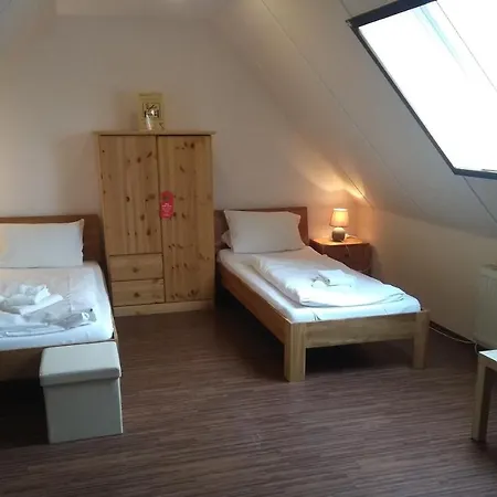 Inn Tepe's 2*